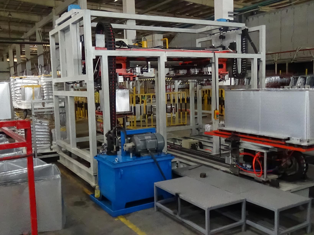 海爾冰箱自動(dòng)化生產(chǎn)線